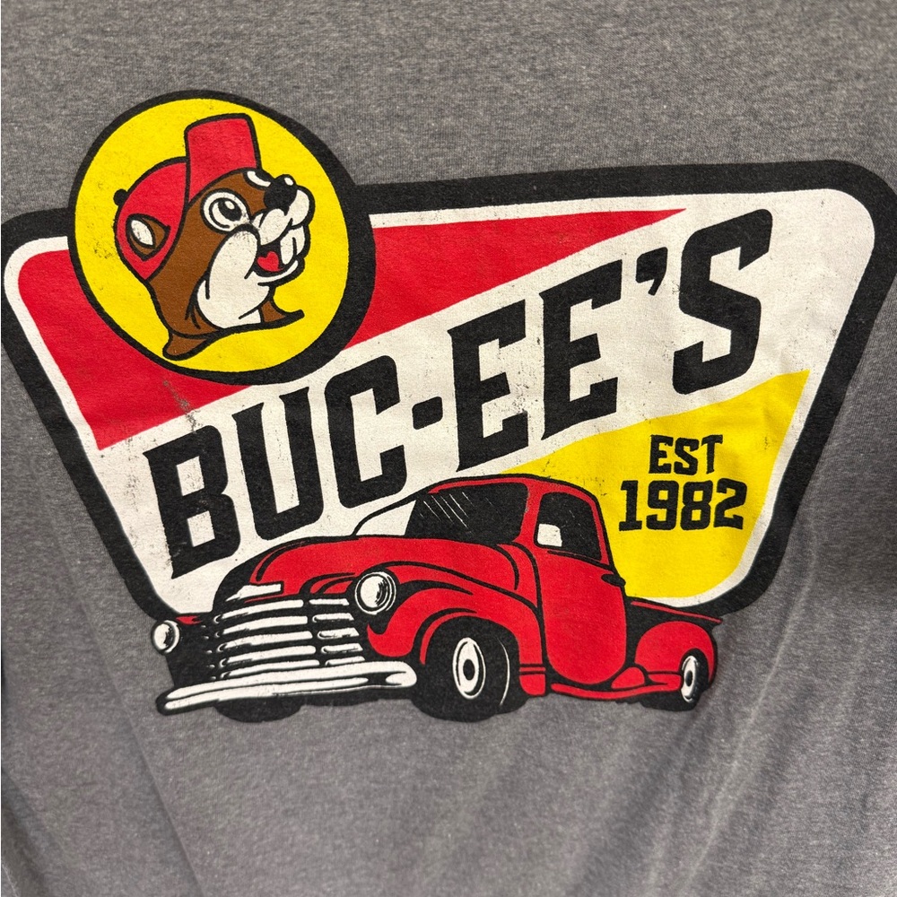 Buc-ee’s Gray T Shirt - Picture 5 of 7